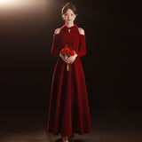 A Toasting Bride 2026 New Wine Red Engagement Dress Can Usually Wear Long-Sleeved Velvet Banquet Dress HZ0517