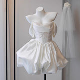 The Fascing Face Of The Shoulder Of The Small French Small High-End Feeling Short Card Wedding Wedding Birthday Banquet White Dress Dress HZ0517