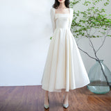 Simplicity Light Wedding Dress 2026 New Korean Version Of Simple Thin Hepburn Style Long-Sleeved Bride Small Art Exam Dress Dress Dress HZ0517