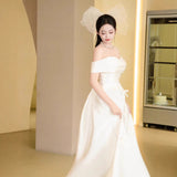 The Dress-Faced Light Wedding Dress With A Word Shoulder-To-Shoulder Morning Woman Wedding Back Door To Thank The Banquet Engagement Certificate Registration Evening Dress HZ0517