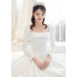 Long-Sleeved Spring Fascling French Dress 2026 New Temperament Bridal Court Tug-Tail Wedding Dress HZ0517