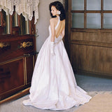 Hang Neck Wedding Dress Temperament Retro Style Small Bride French Bare Back Thin Wedding Yarn Small Tail Wedding HZ0517