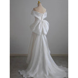 One-Word Shoulder-To-Shoulder Wedding Dress 2026 Spring New Bridal License Small Dress Fishtail Den?Ry Fashion Outdoor Yarn HZ0517