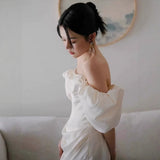 French Light Wedding Dress New Bridal Temperament Simple Door Yarn Small Short Word Shoulder-Collared White Dress HZ0517