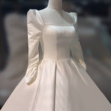 The Main Dress Of The Vertiny Dress 2026 New Bride Spring New Long-Sleeved French Court Wind Tail Wedding Dress HZ0517